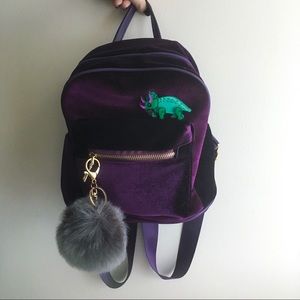 Mini purple velvet backpack with gold details